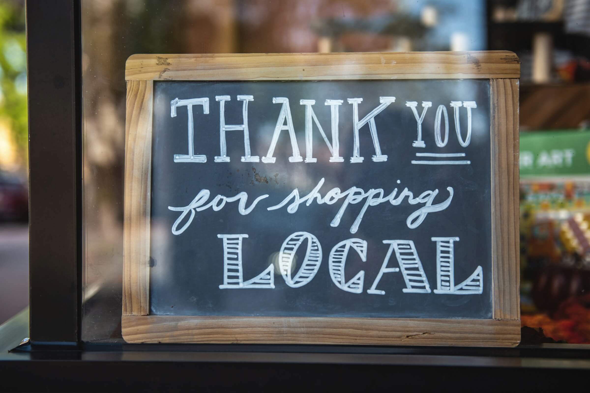 The Ultimate Guide to Loyalty Apps for Small Businesses: Features, Costs, and How to Choose in 2025