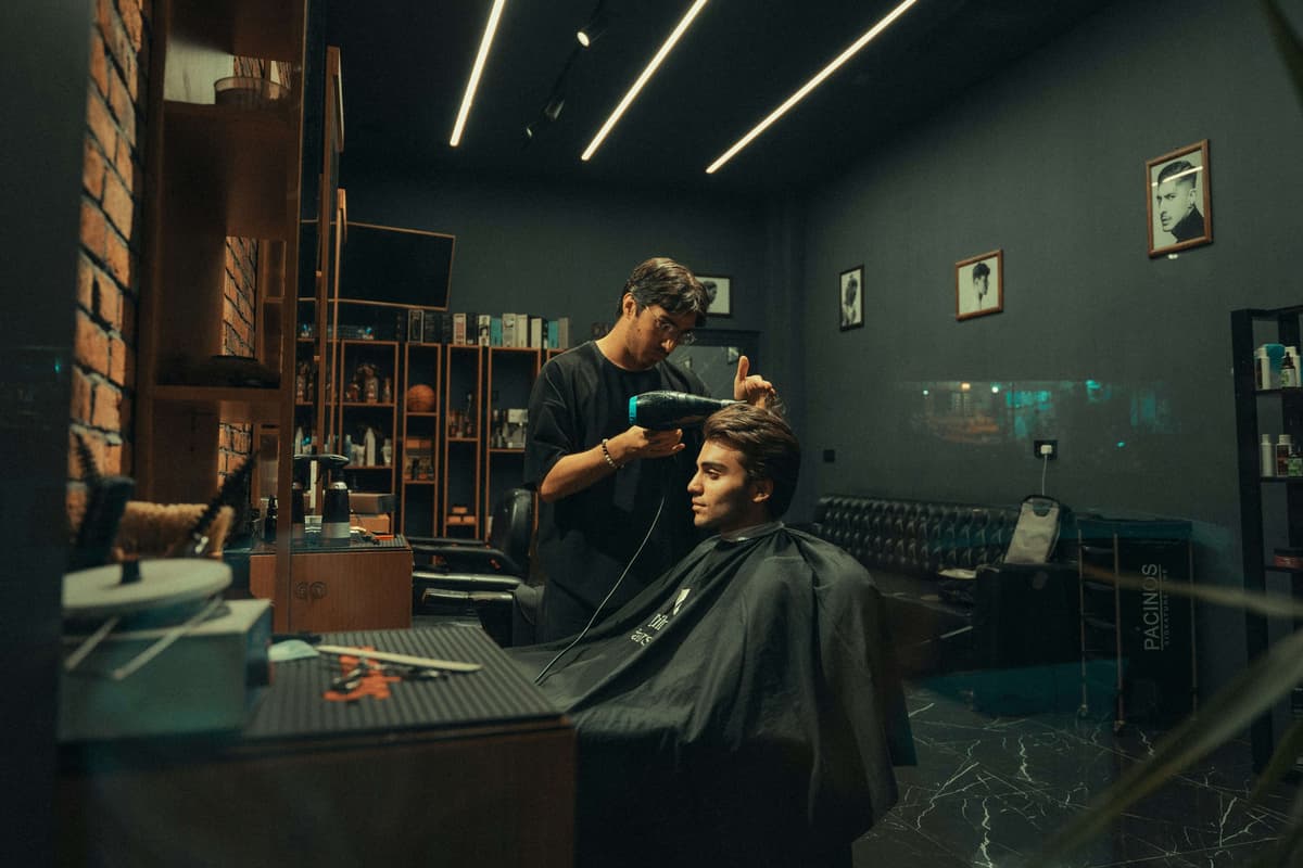 https://cdn.easyloyalty.app/easyloyalty/blog/7-must-have-salon-loyalty-program-features.jpg