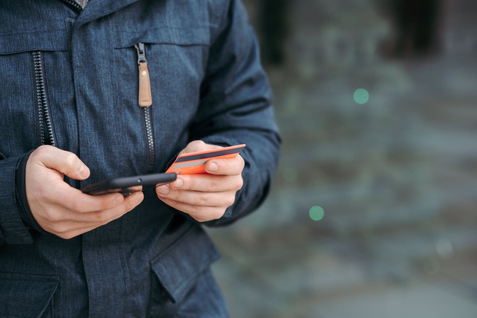 Apple Wallet vs Google Wallet for Loyalty: One QR Program, Both Platforms
