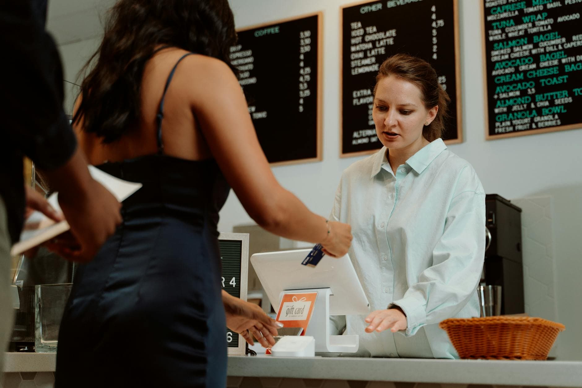 Cashback vs Points: What Should Your Local Business Loyalty Program Offer?