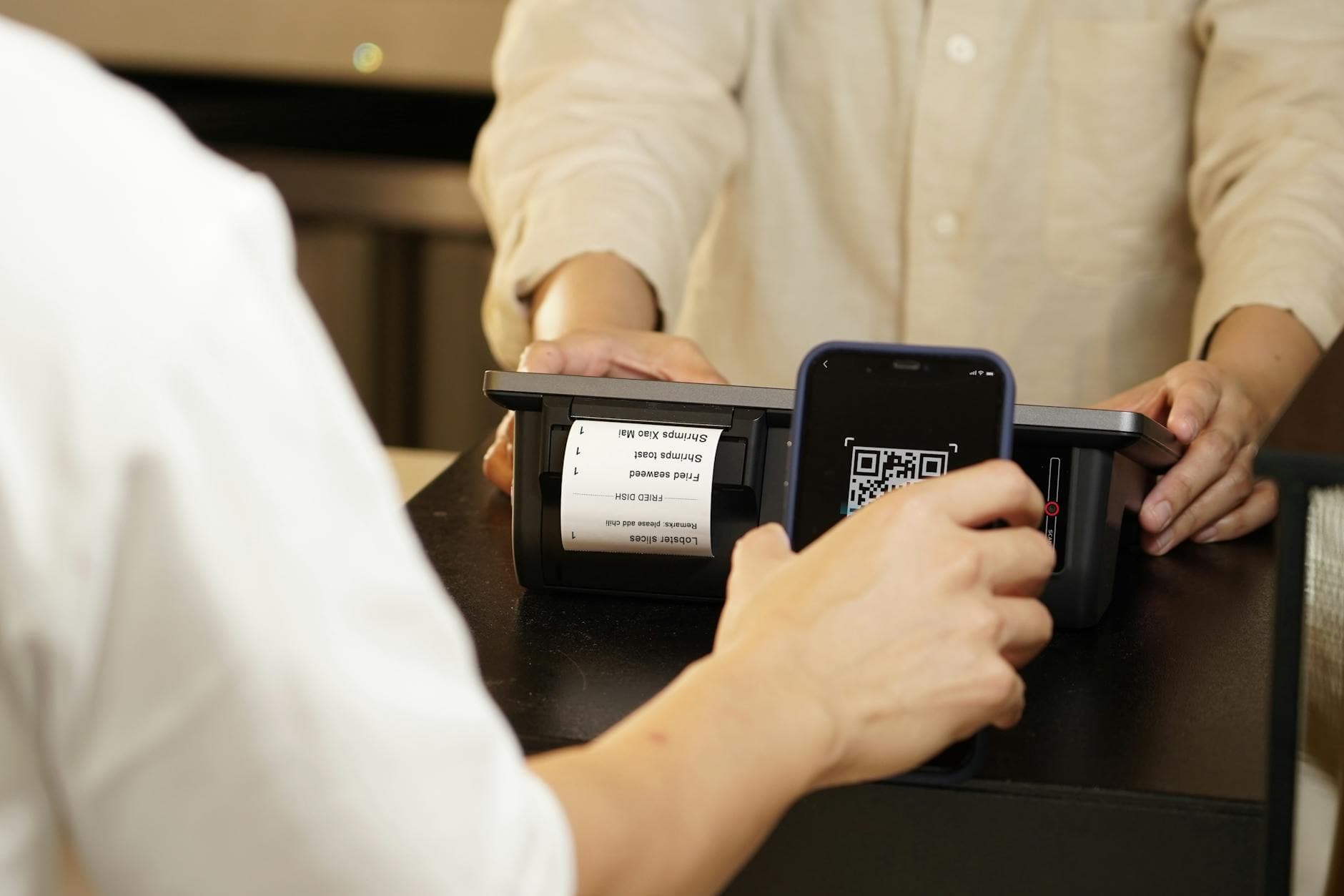 QR Code Loyalty at the Front Desk: A Setup Guide for Busy Salons, Gyms, and Cafés